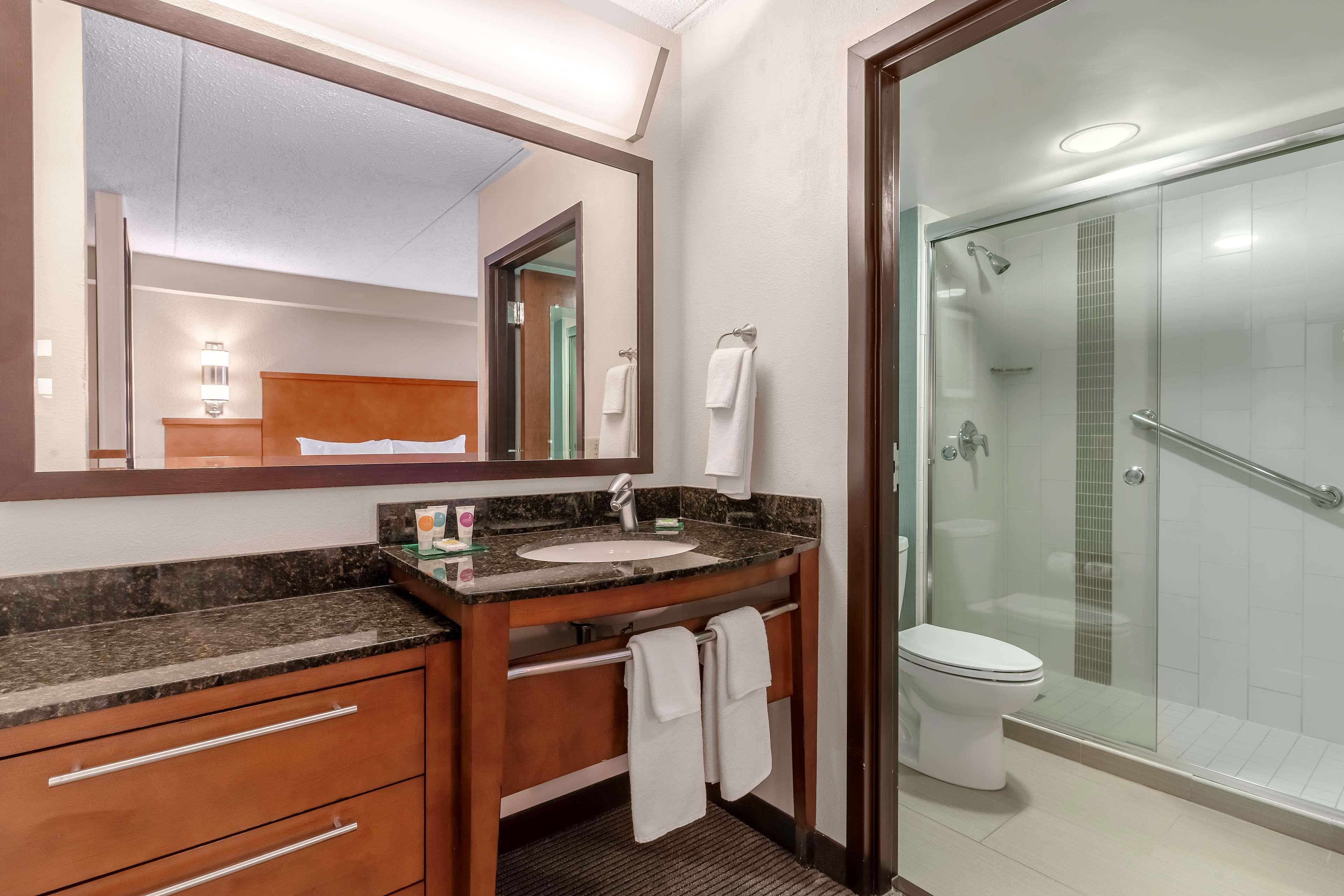 Hyatt Place Charlotte Airport Billy Graham Parkway Eksteriør billede