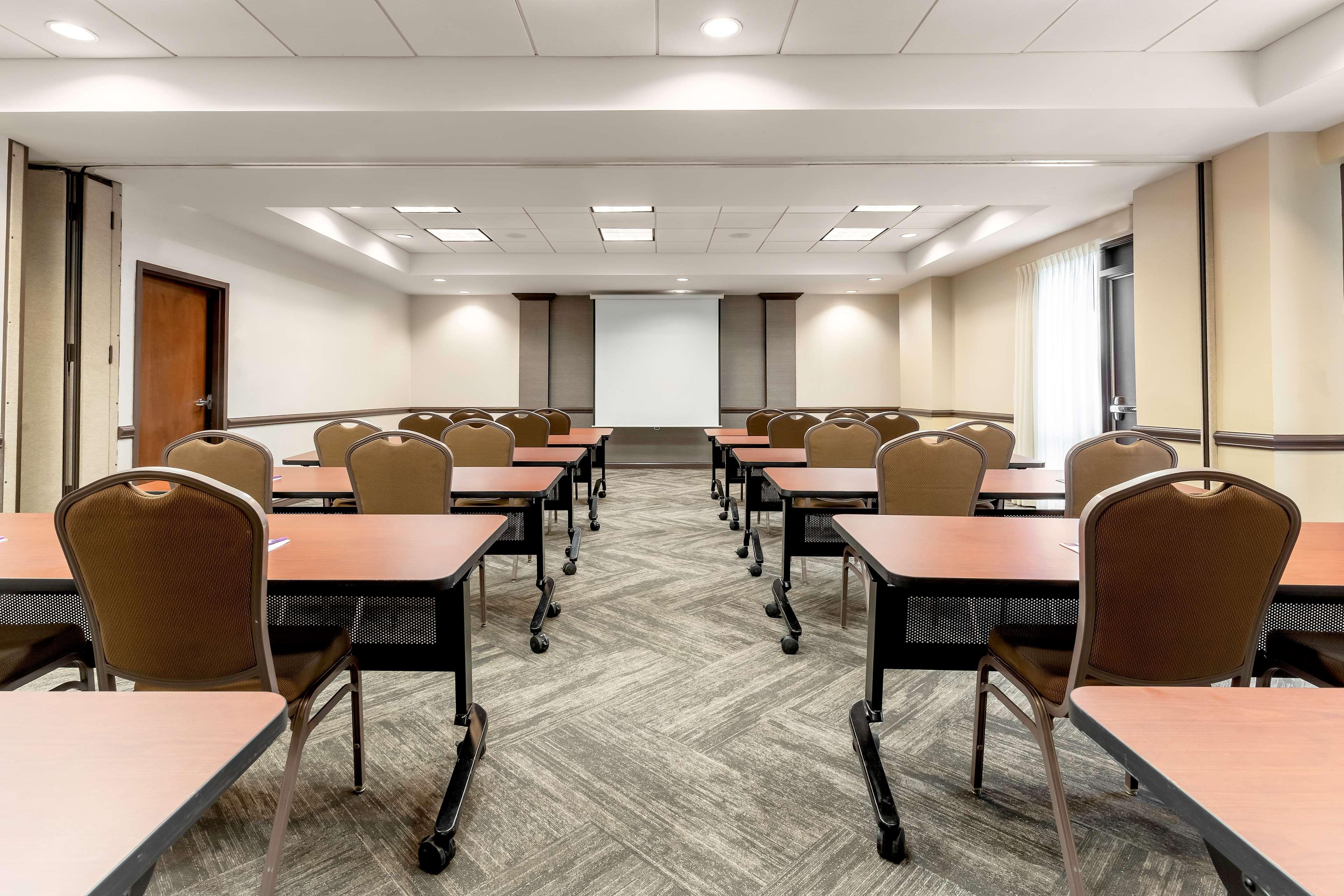 Hyatt Place Charlotte Airport Billy Graham Parkway Eksteriør billede