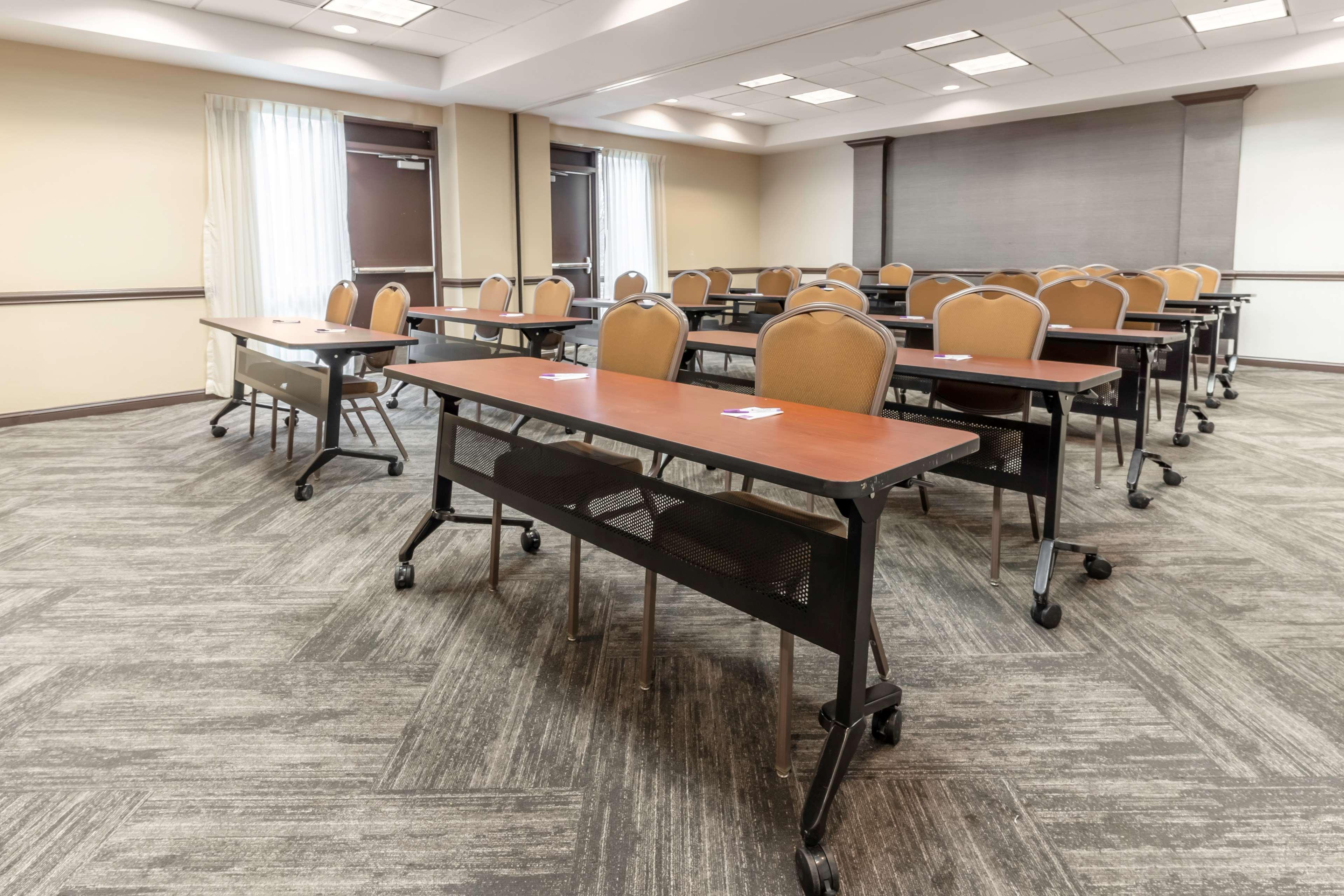 Hyatt Place Charlotte Airport Billy Graham Parkway Eksteriør billede