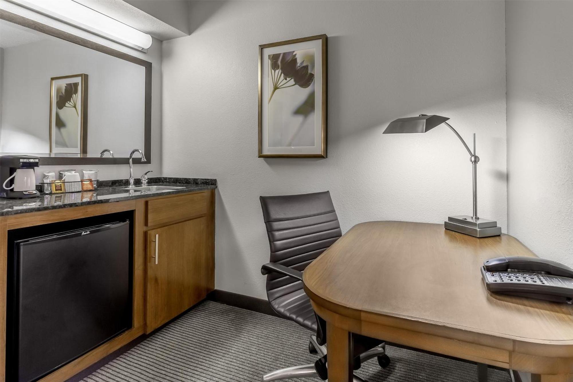 Hyatt Place Charlotte Airport Billy Graham Parkway Eksteriør billede